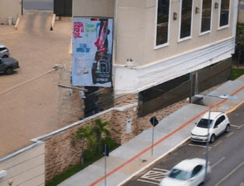 Painel na Av. Mato Grosso